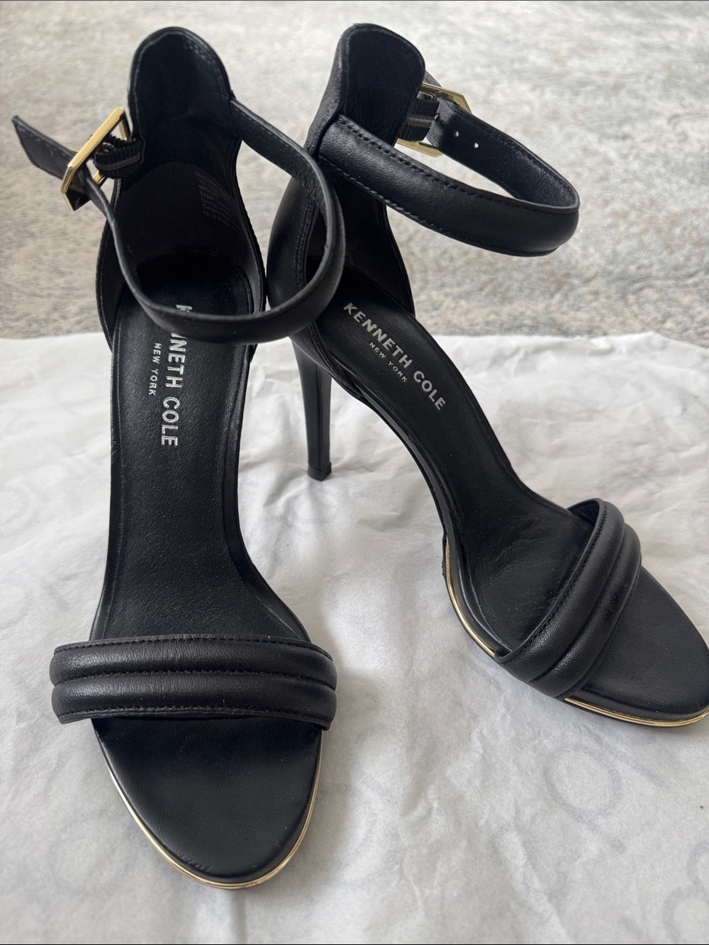 Kenneth Cole size 7.5Black Leather Ankle-Strap Stiletto Sandals with Gold Accent